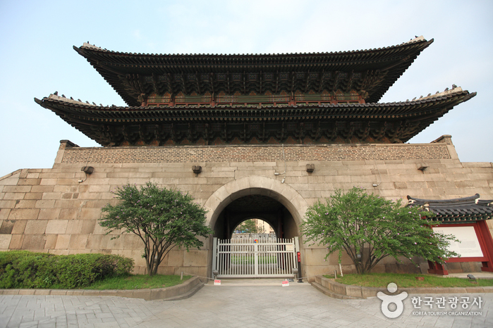 兴仁之门(흥인지문) 兴仁之门(흥인지문)