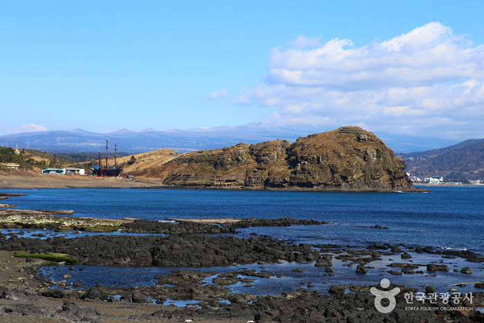 龙头海岸(용머리해안)