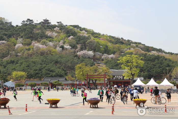 华城行宫(화성행궁) 华城行宫(화성행궁)