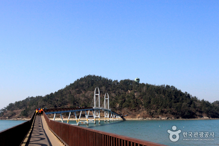 駕牛島(가우도)