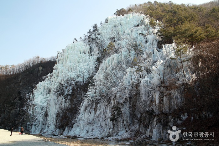 青松冰谷 (青松國家地質公園)(청송 얼음골 (청송 국가지질공원))