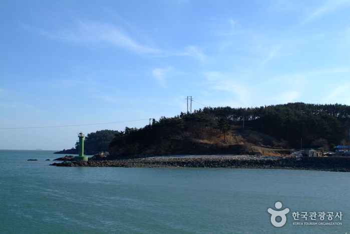 Sinjindo Island (신진도)