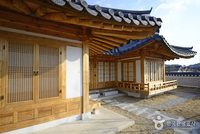 GANGNEUNG OJUK HANOK VILLAGE [Korea Quality] / 강릉오죽한마을[한국관광 품질인증]