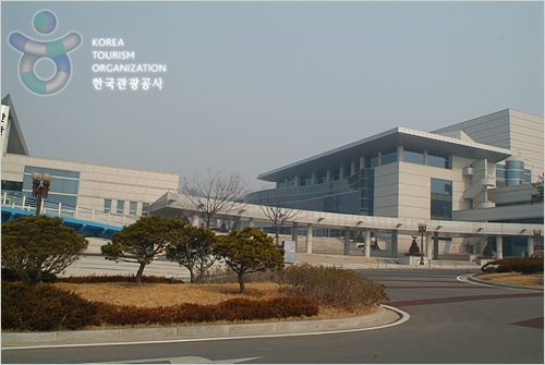 Ansan Arts Center (안산문화예술의전당) Ansan Arts Center (안산문화예술의전당)