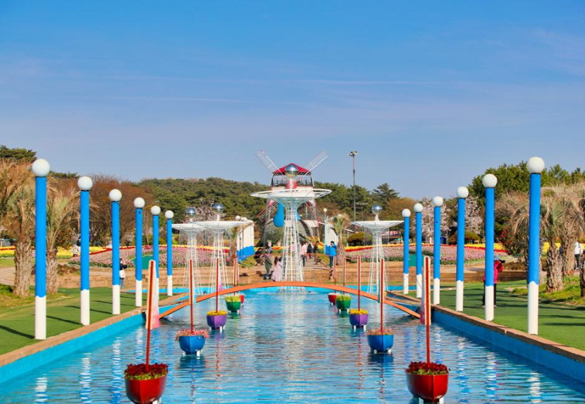 Taean Tulip Park (태안 세계튤립공원)