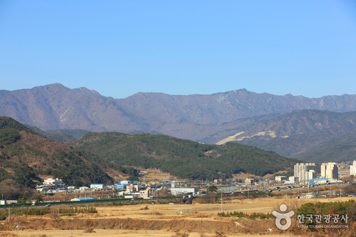 Berg Yeongchuksan (영축산) Berg Yeongchuksan (영축산)