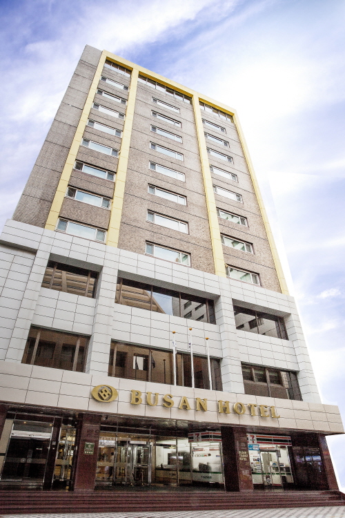 Busan Tourist Hotel (부산관광호텔)