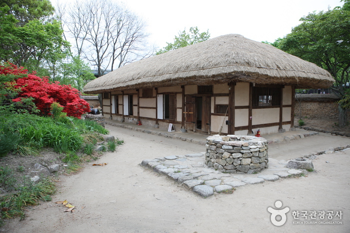 Antigua Residencia de Sin Jaehyo en Gochang (고창신재효고택)