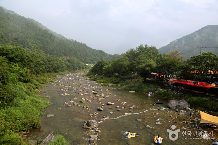 Valle Myeongji (명지계곡)