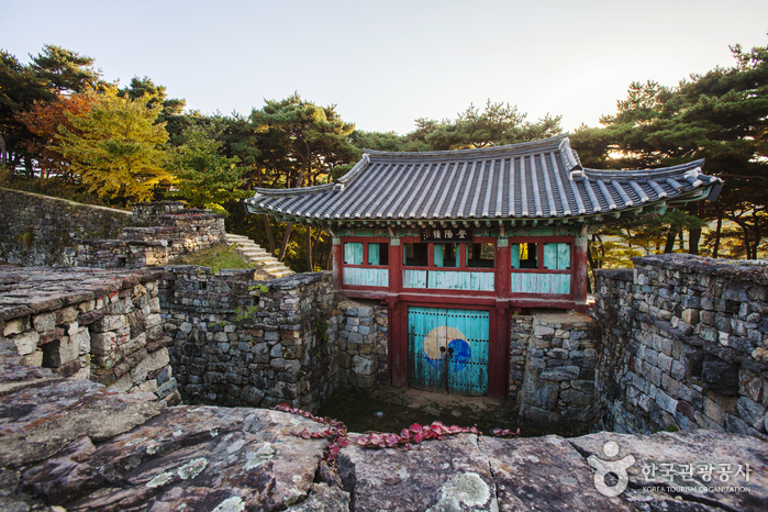 Fortaleza Gochangeupseong (고창읍성)